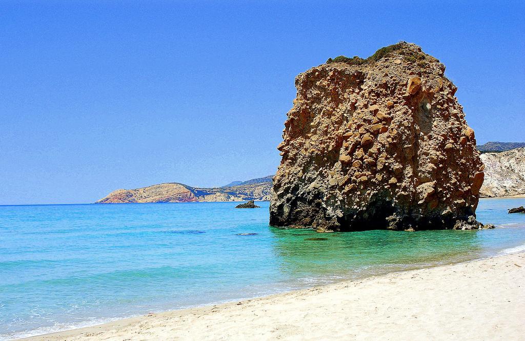 Aeolis Hotel Adamantas  Exteriér fotografie