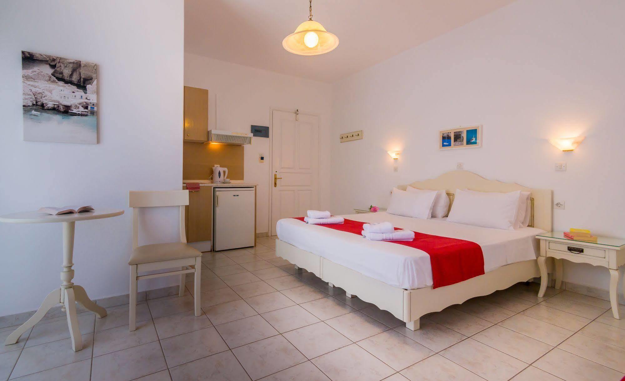 Aeolis Hotel Adamantas  Exteriér fotografie